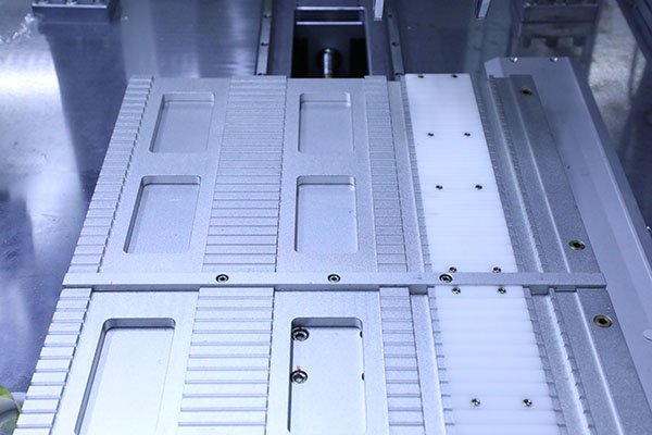 高速點(diǎn)膠機(jī)治具